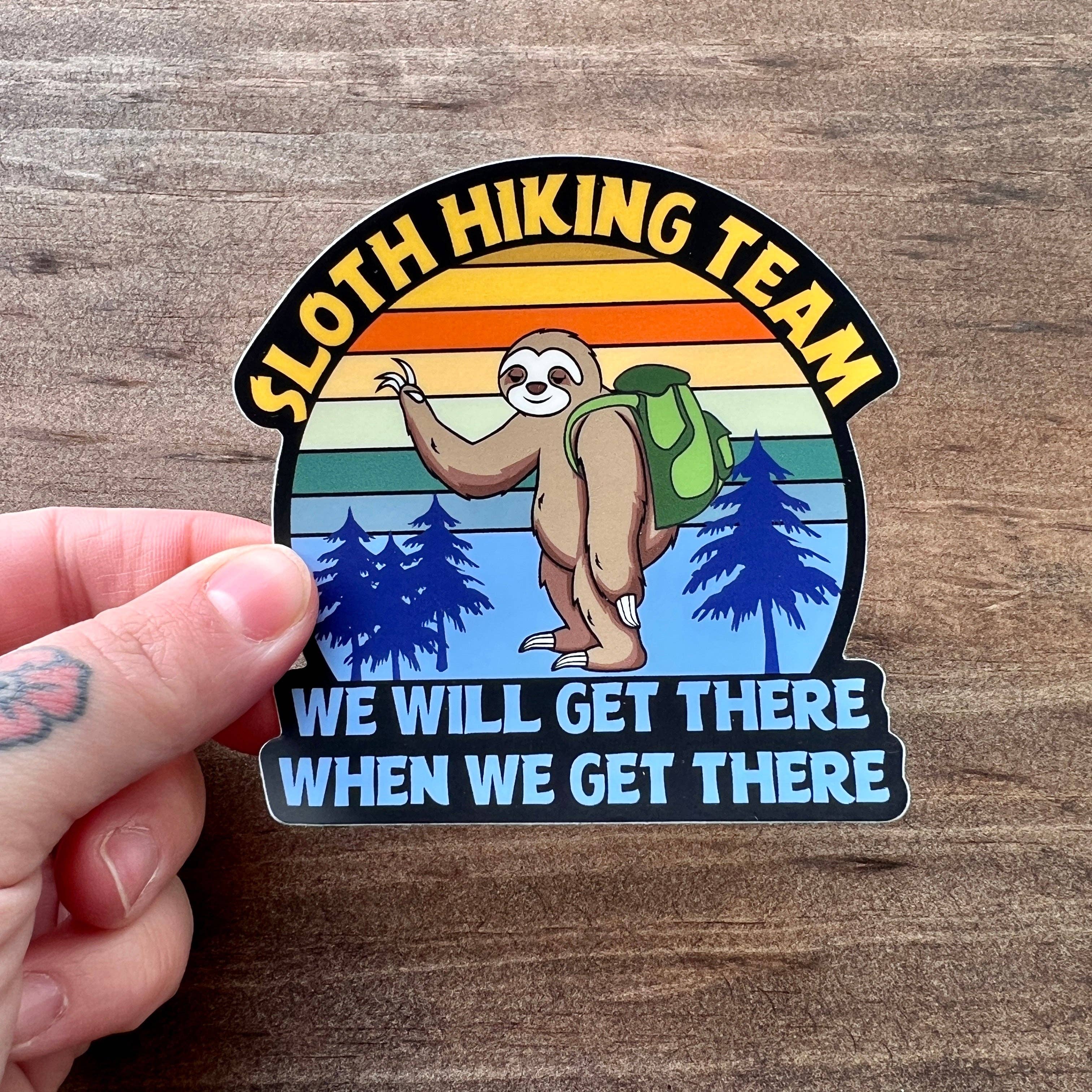 208 Tees - Vente Autocollant - Autocollant Équipe de Randonnée Paresseux - Vinyle - Résistant aux Intempéries1