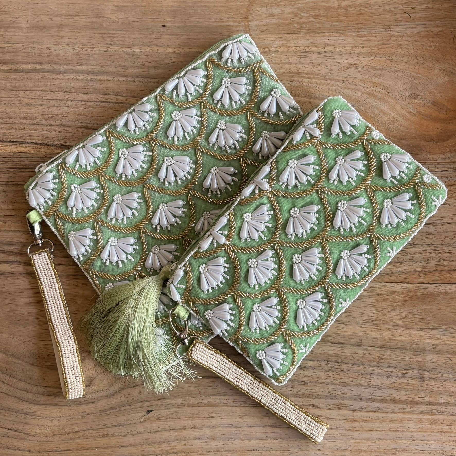 Muno - Wholesale Pouch - Women's - Art Deco Beaded Pouch Medium1