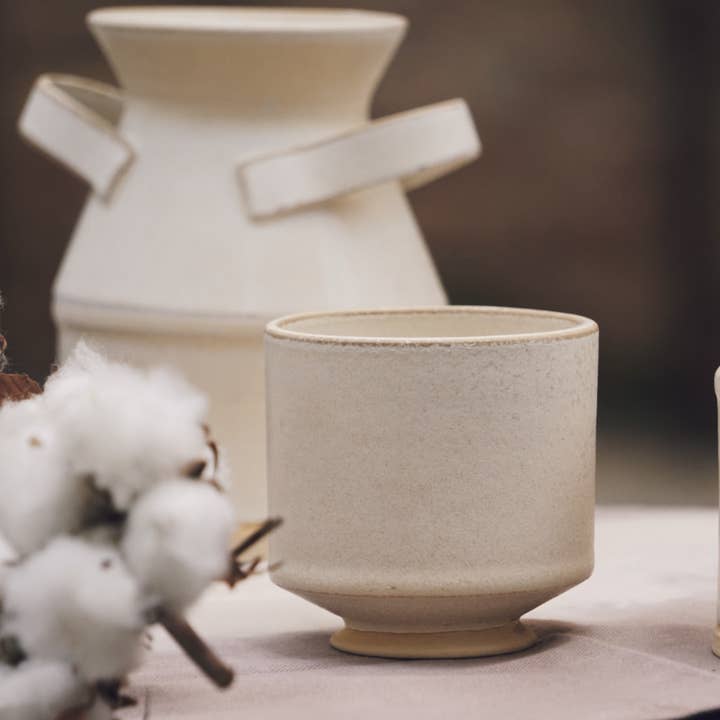 Romantic mug in stoneware clay. 200ml for wholesale by Ana Miranda Ceramics