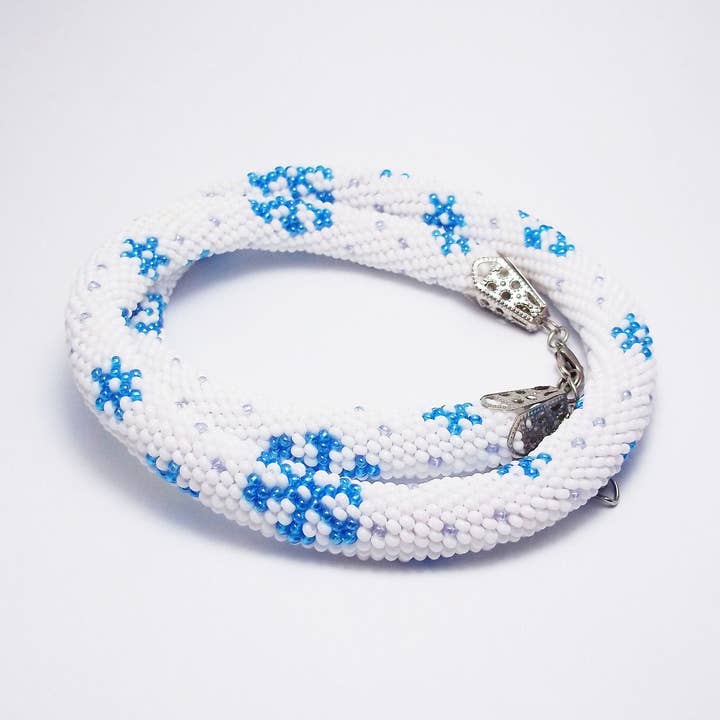 Blå snefnug Print jul halskæde varm og hyggelig is vinter tema snefnug smykker for engroshandel hos Ninolia