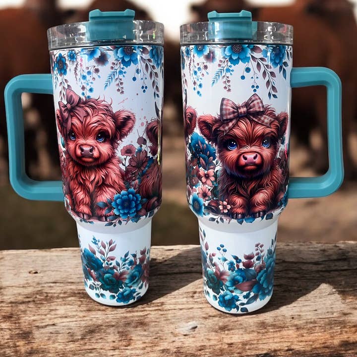 Gobelet de 40 oz avec bébé vache Highland coloré pour la vente par Handmadeohio