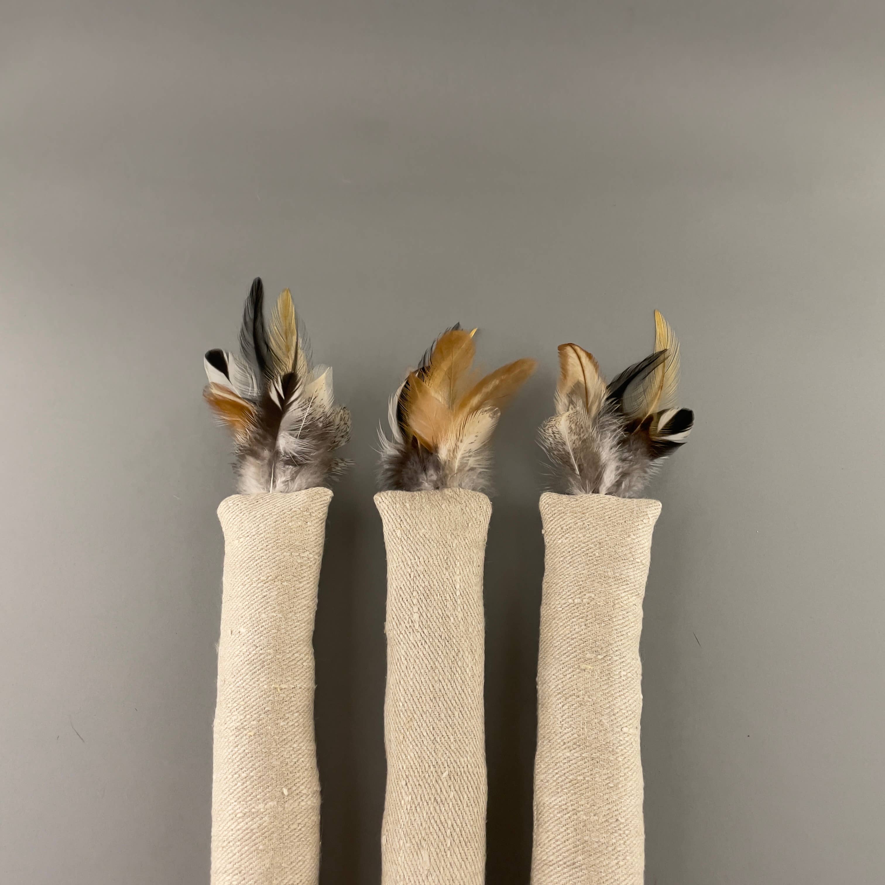 Pawsome Pet Toys – Engroshandel Legetøj - Kat – Potelegetøj til katte i hampestof og fjer med/uden katteurt1