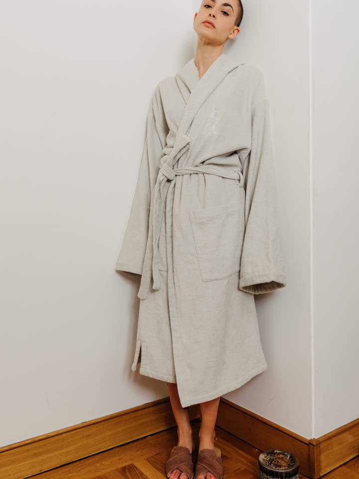 SHANTI SPIRIT BATH ROBE for wholesale by BAV TAiLOR