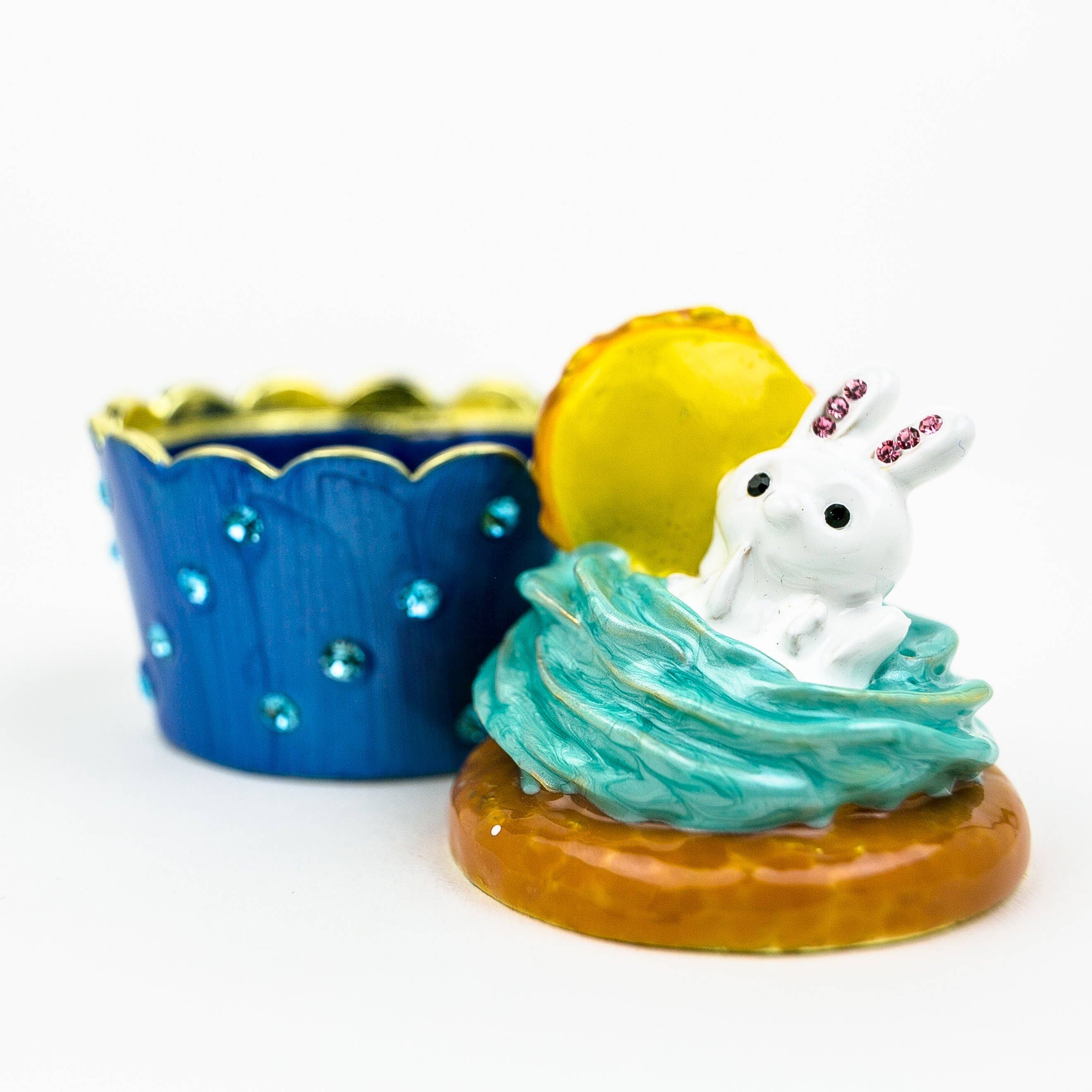 Keren Kopal - Wholesale Jewelry Box/Organizer - Rabbit on Cupcake Trinket Box4