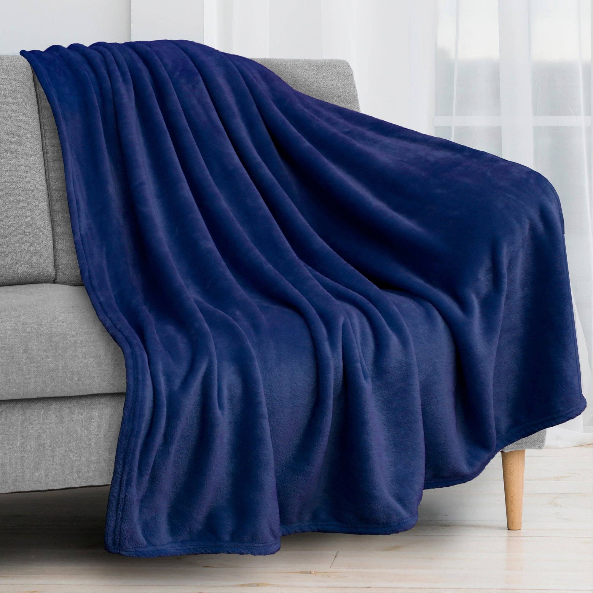 Pavilia - Wholesale Throw Blanket - Classic Fleece Throw Blanket36