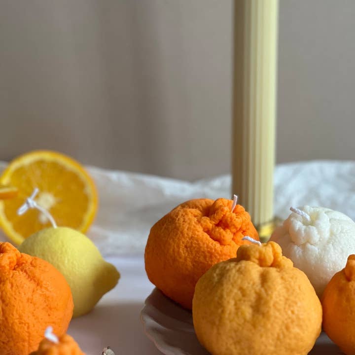Maison Bohiti - Wholesale Novelty Candle - Soy wax Orange shaped candles / Tangerine Fruit Candle