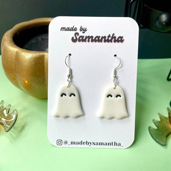 Spöklika örhängen i polymerlera | Halloweenörhängen för wholesale av Made By Samantha