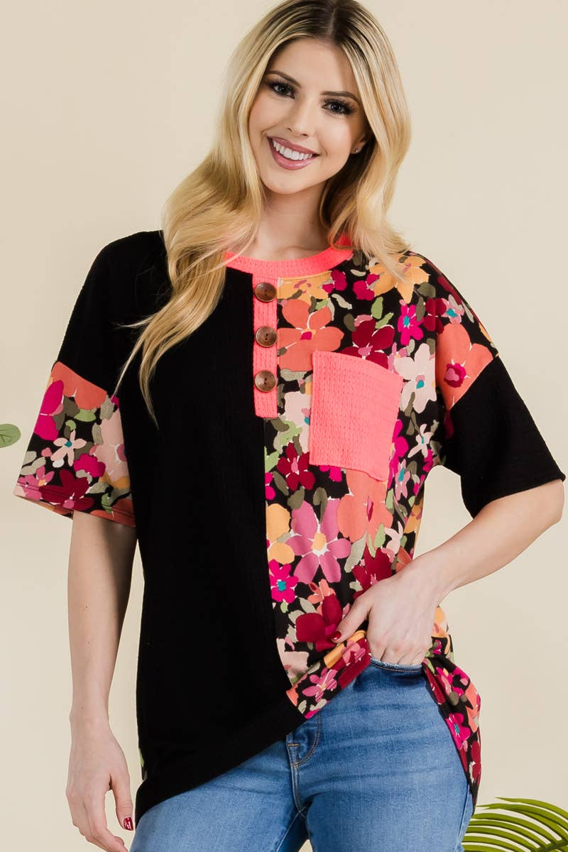 Celeste Clothing - Wholesale T-Shirt - Women's - PLUS SIZE CLOTHING OVERSIZED FLORAL T-SHIRT -CT43877C-PL7