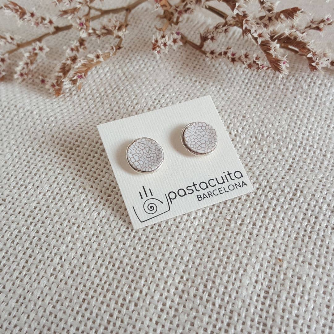 PASTACUITA - Wholesale Knopjes/oorstekers - Handgemaakte ronde oorstekers in Gaudí-stijl uit Barcelona1