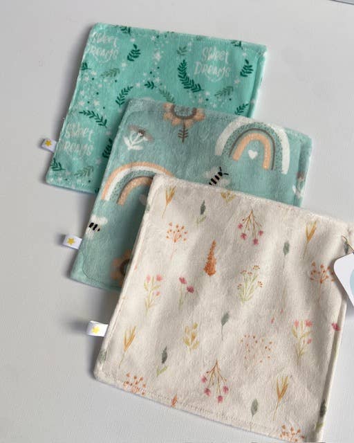 Port & Starbird - Wholesale Crinkle Tag Toy - Baby - Blush Wildflower Minky Crinkle Sensory Toy3