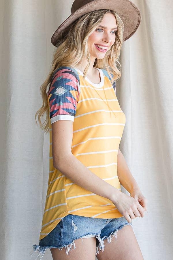 7th Ray – Engroshandel T-shirt – til kvinder – Casual Stribet Aztec Raglan Kortærmet T-shirt T41221