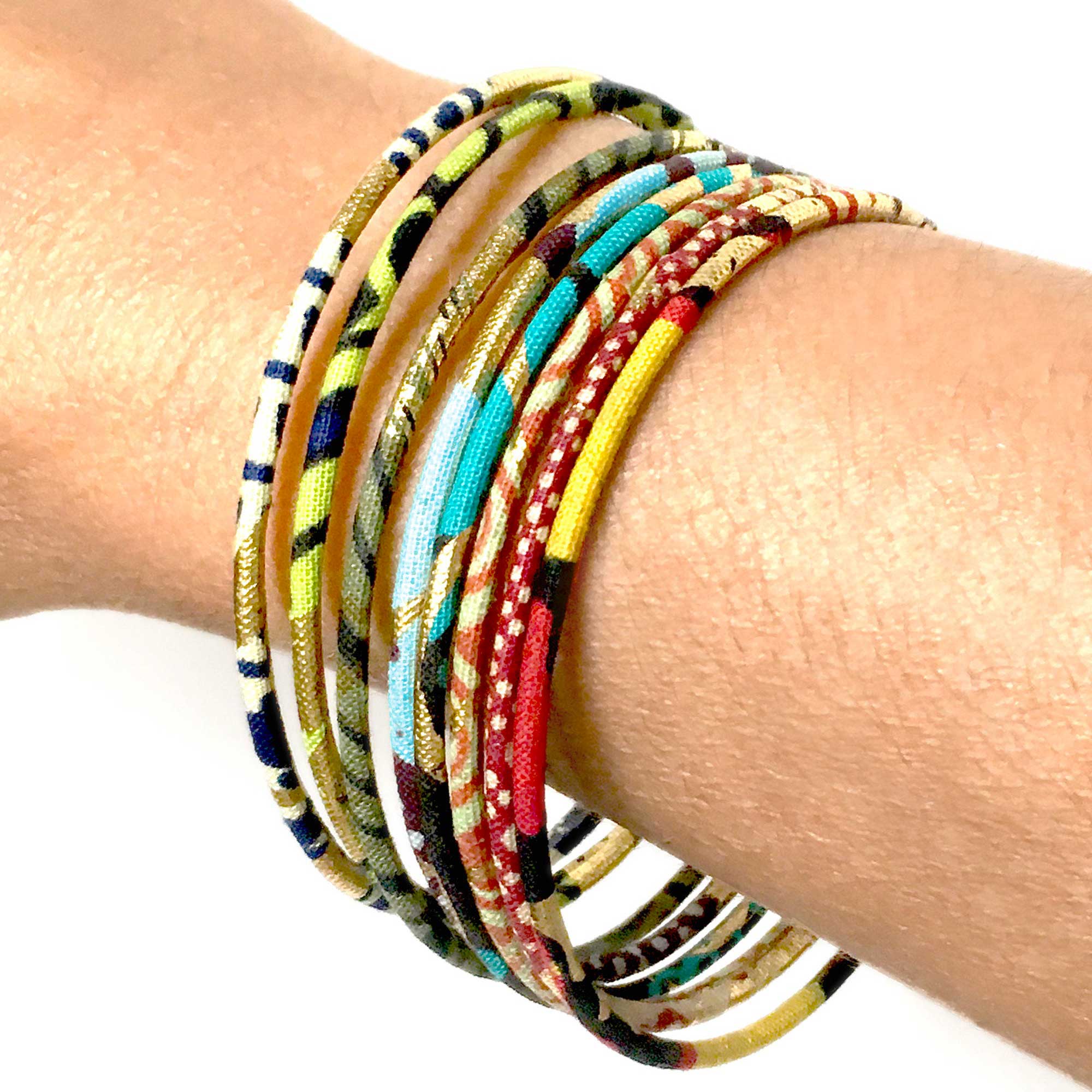 Melokane - Venta al por mayor Brazalete - Pulseras delgadas en turquesa y cera dorada - Tallas S o M4