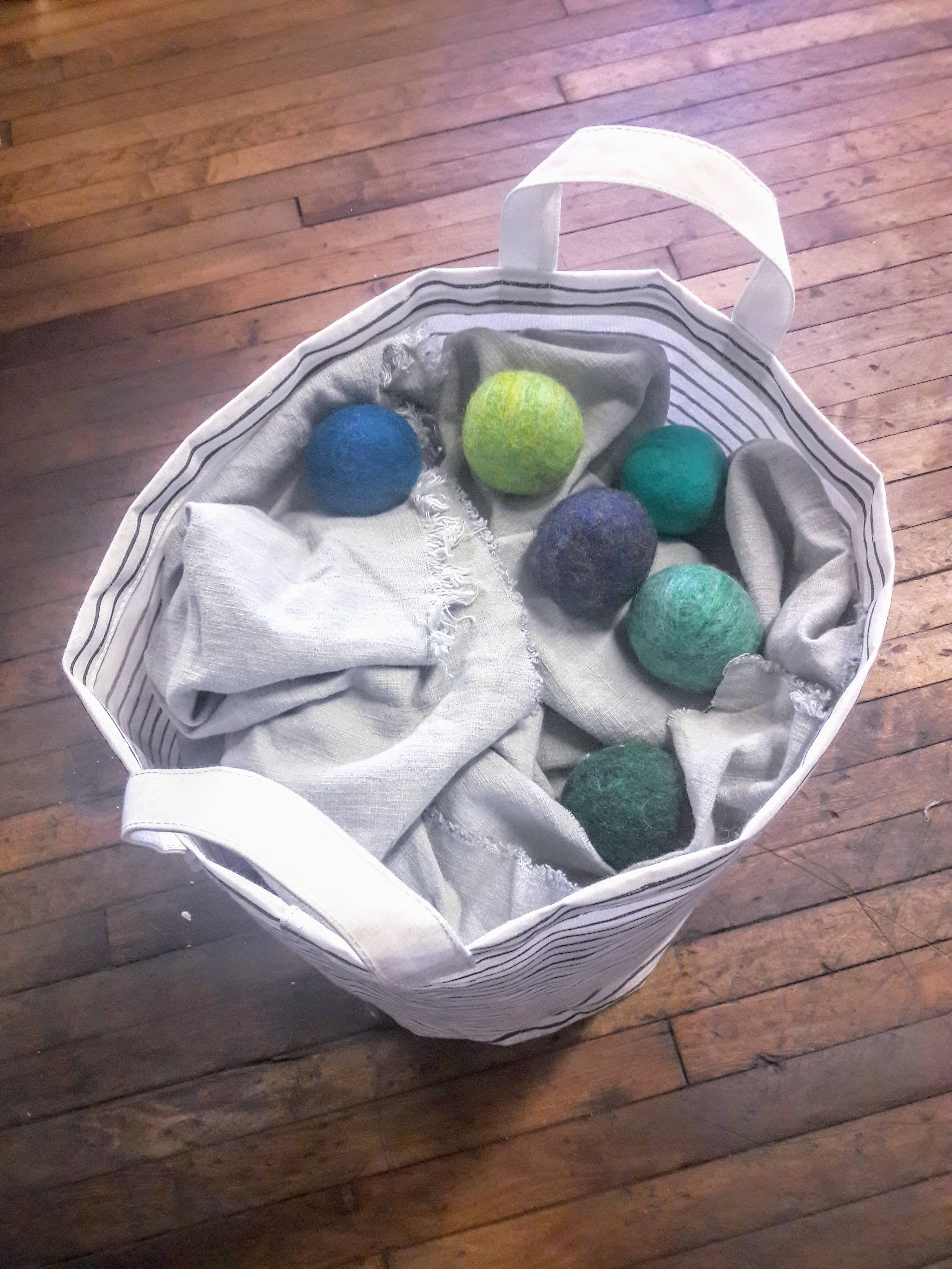 Bog Berry Dryer Balls - Wholesale Dryer Balls - Trees and Seas - Set of 6 Wool Dryer Balls zero waste9