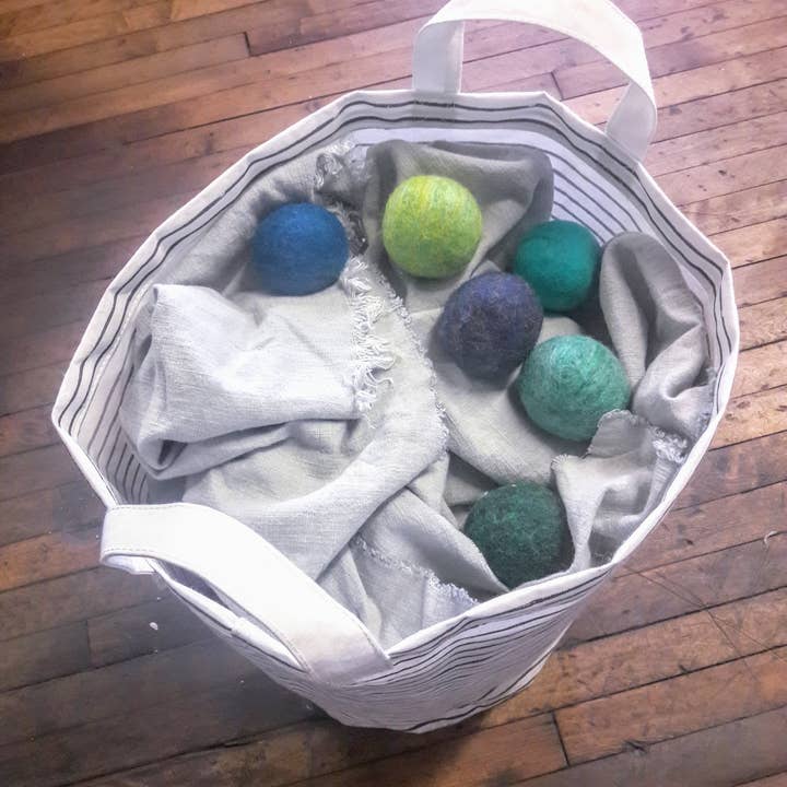 Bog Berry Dryer Balls - Wholesale Dryer Balls - Trees and Seas - Set of 6 Wool Dryer Balls zero waste9