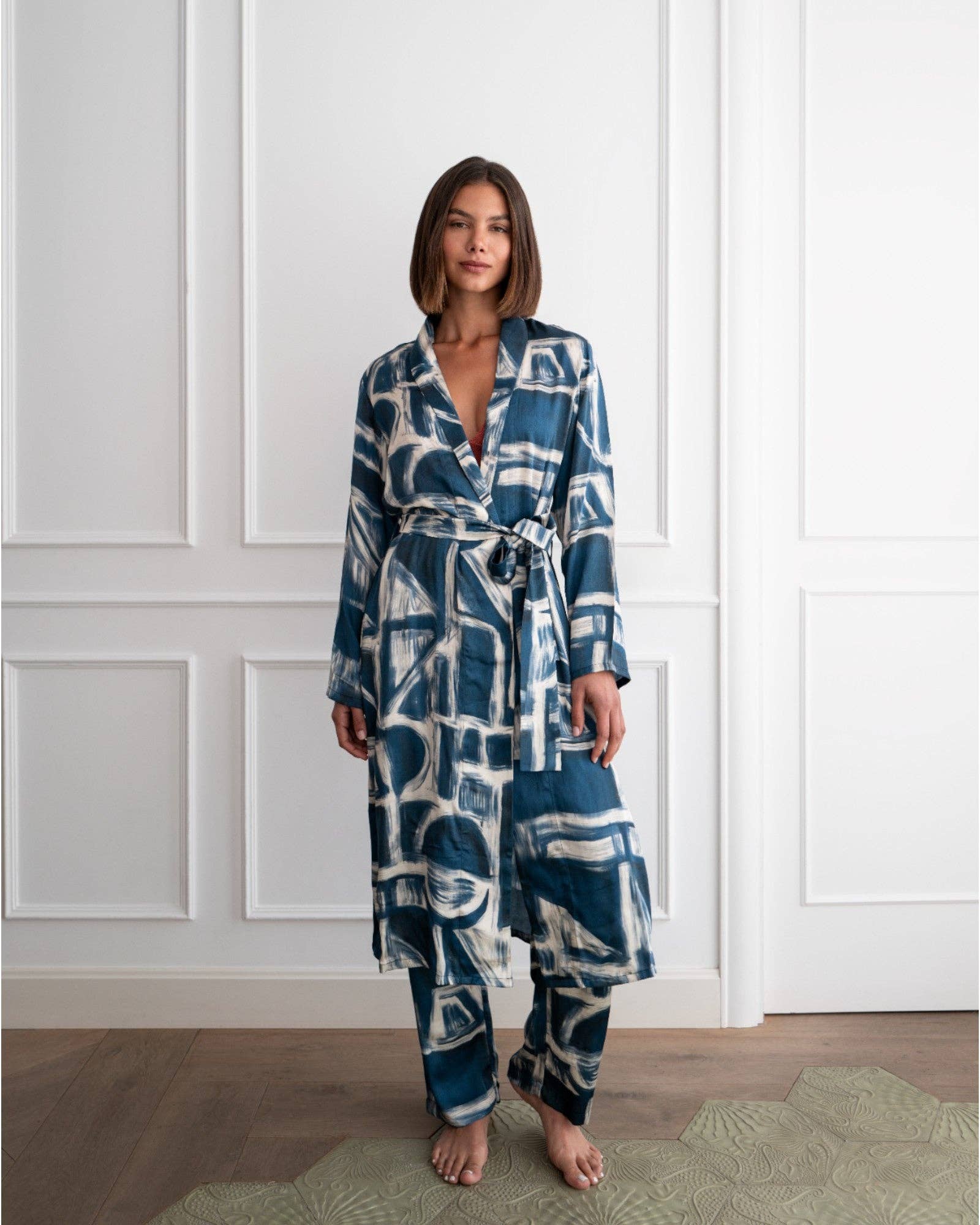 by Vivi. - Wholesale Kimono - Women's - Kimono Greek2