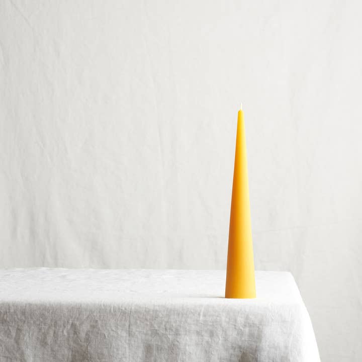 Waxing Moon - Wholesale Novelty Candle - Cone2