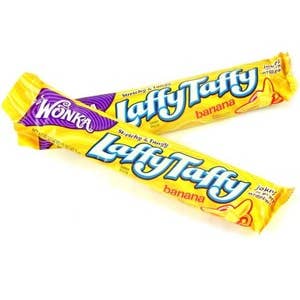 iSweet.ca - Wholesale Taffy - (S1-02) US - Laffy Taffy Banana 24 Units