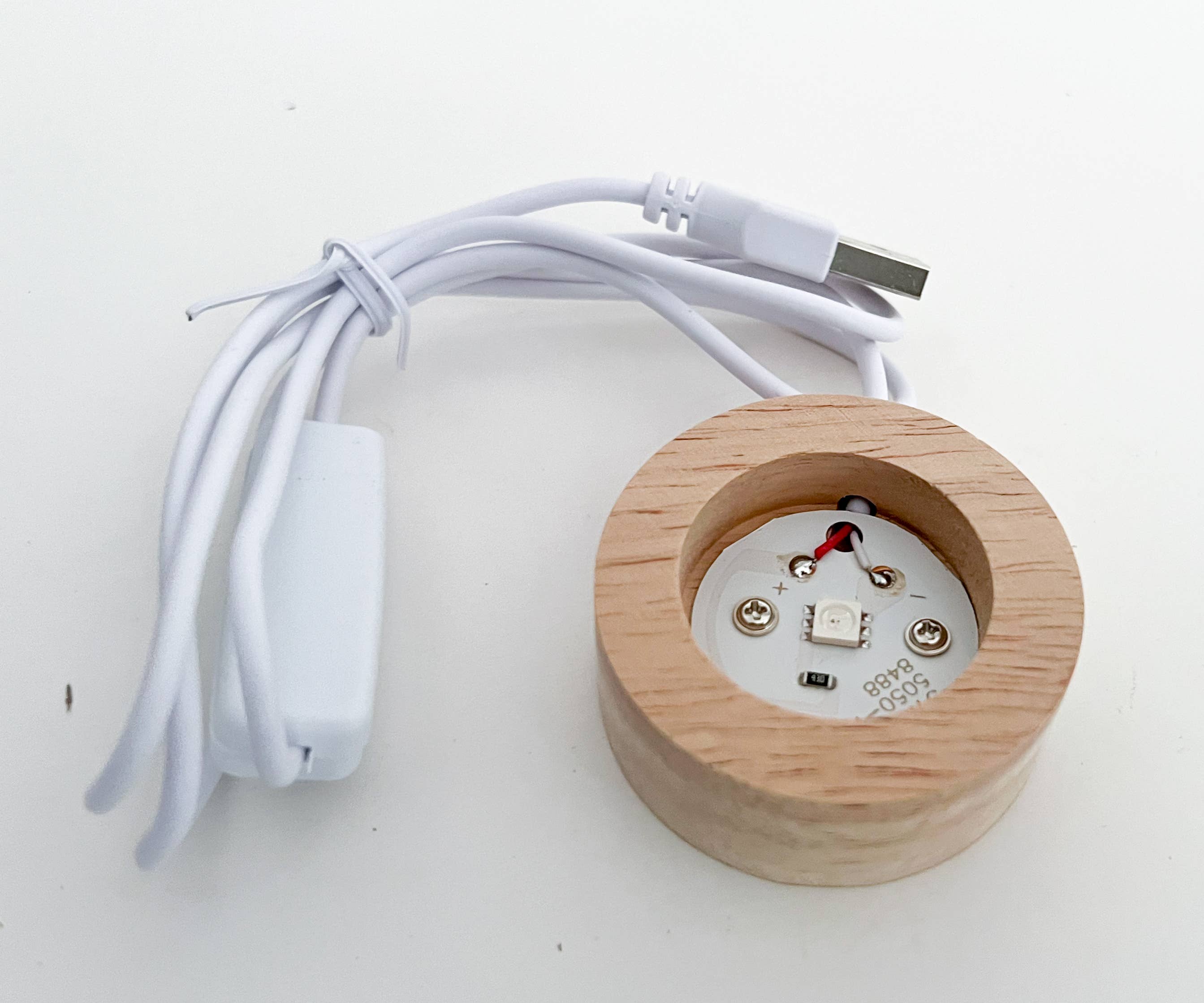 Esoterica Arte - Wholesale Accent/Desk Lamp - Base Mad Light LED RGB USB 5x5x1.8cm (3 units)0