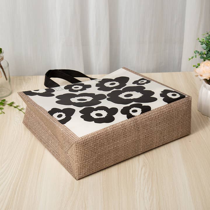 ByHome – Engroshandel Gavepose – 50 stk. gaveposer i sort med blomster, vævet ikke-stof, 3 størrelser2