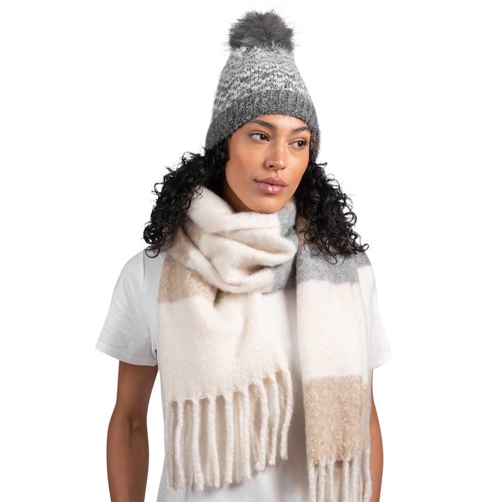 LATTELOVE - Wholesale Beanie – Women's - NORDIC EYELASH HAT2