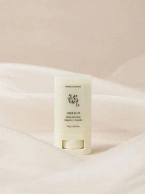 YEOSKIN - Wholesale Sunscreen - BEAUTY OF JOSEON – Matte Sun Stick: Mugwort + Camellia 18g1