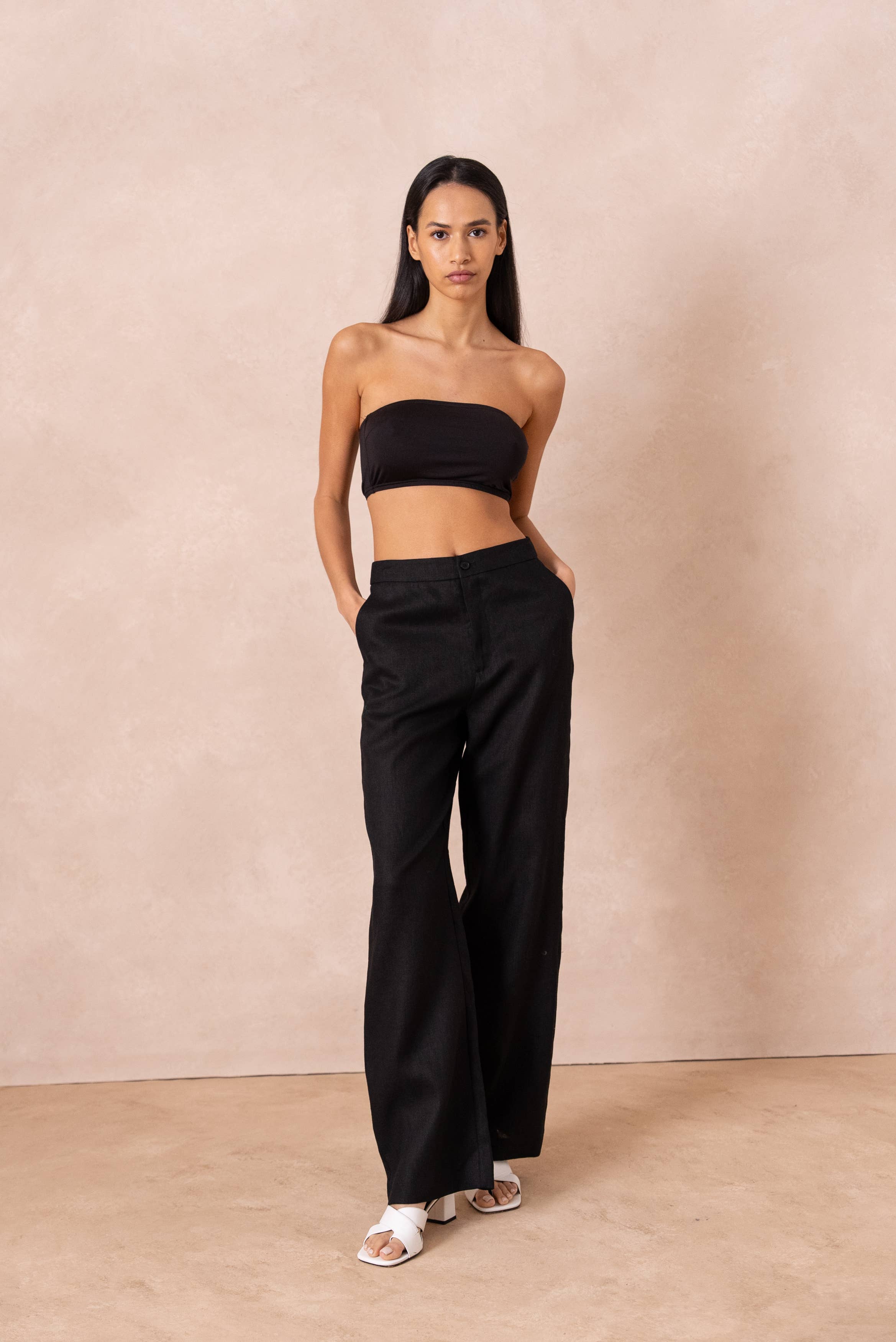 Attentif Paris - Wholesale Pants - Women's - [Linen] Plain straight trousers in premium quality linen34