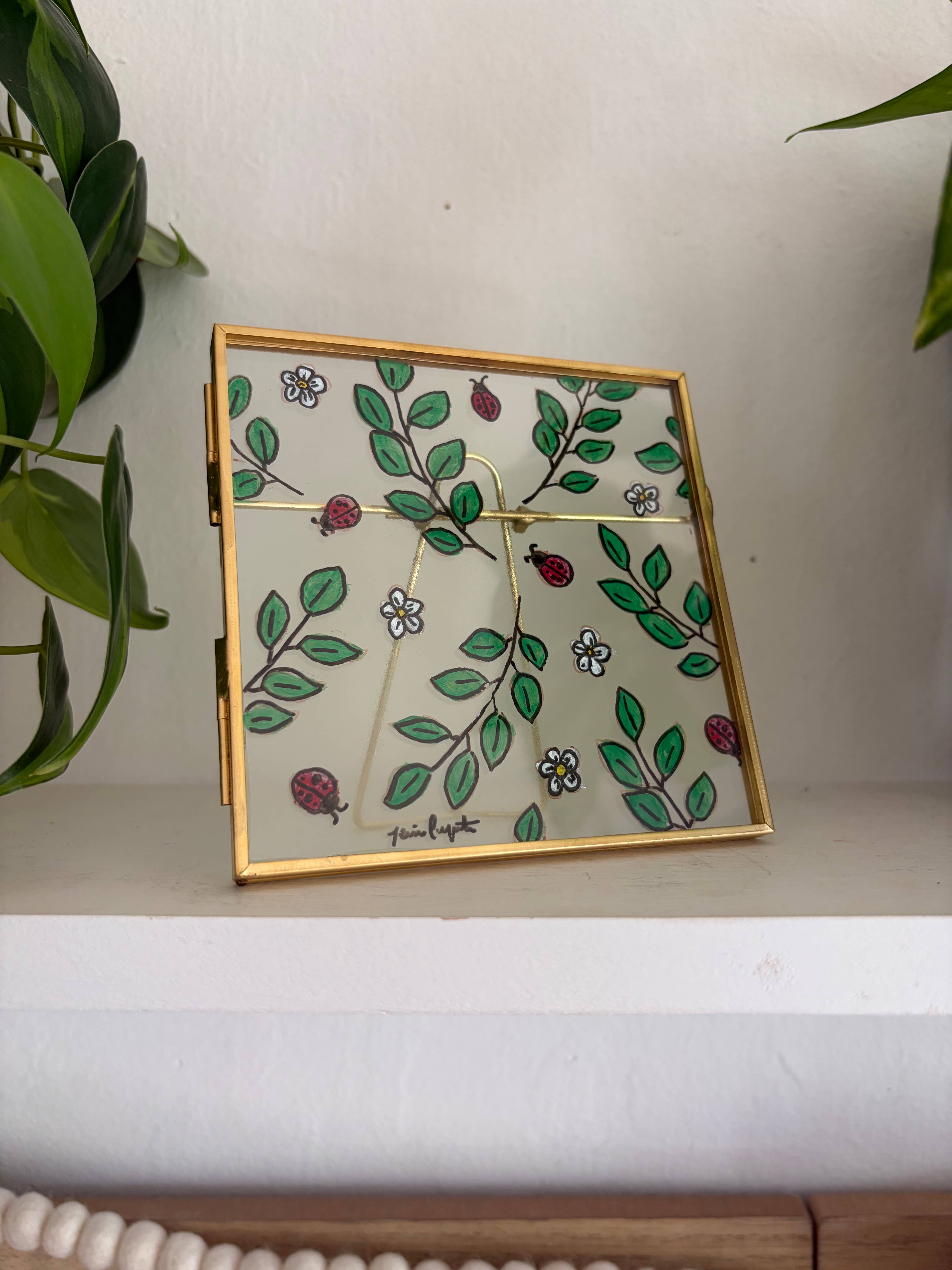 jcarp designs - Wholesale Decorative Tabletop Object - Hand-Painted Ladybug Glass Frame: Whimsical Home Decor1