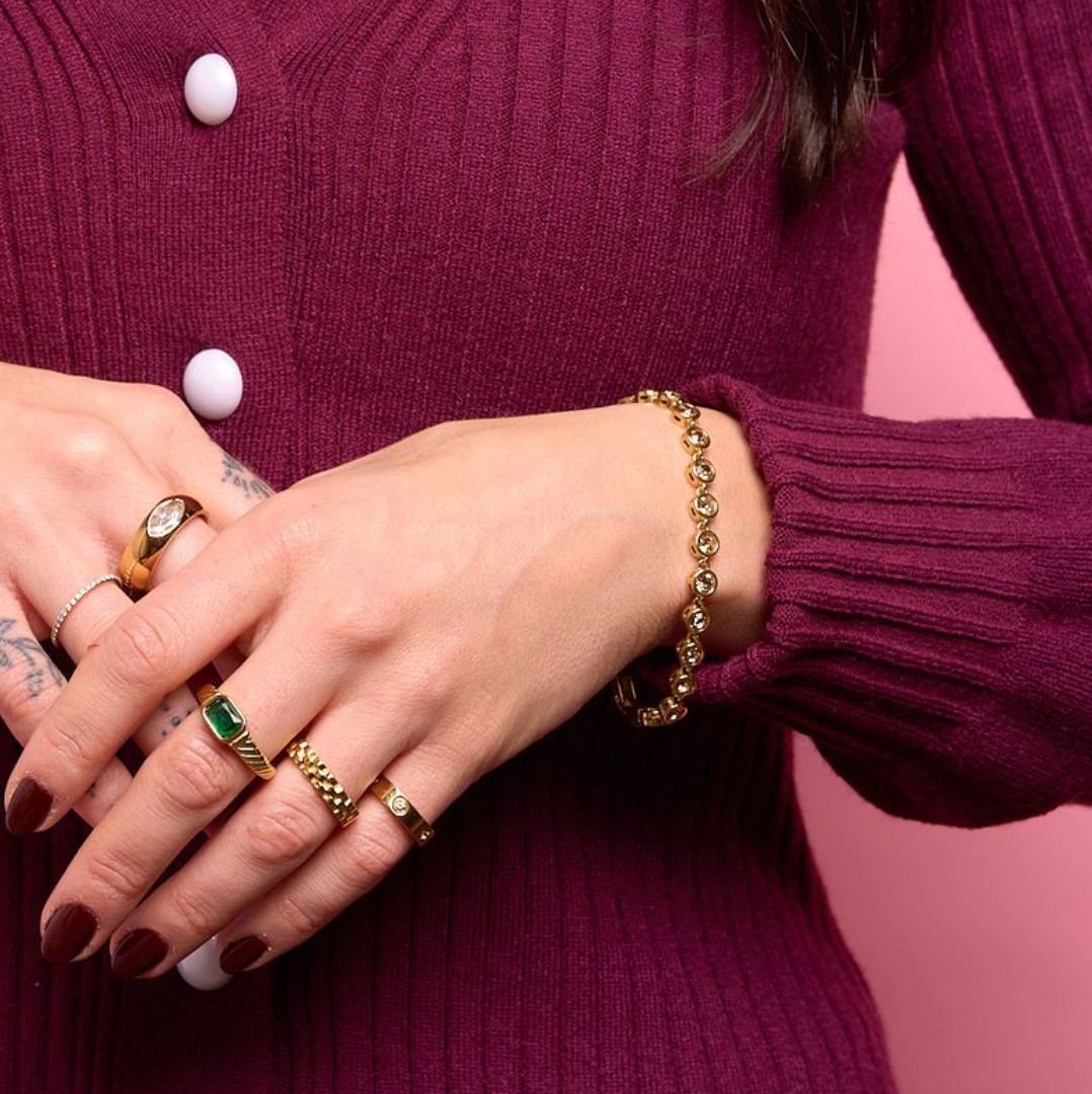 Nikki Smith Designs - Wholesale Link & Chain Bracelet - Amber Circle Gem Bracelet1