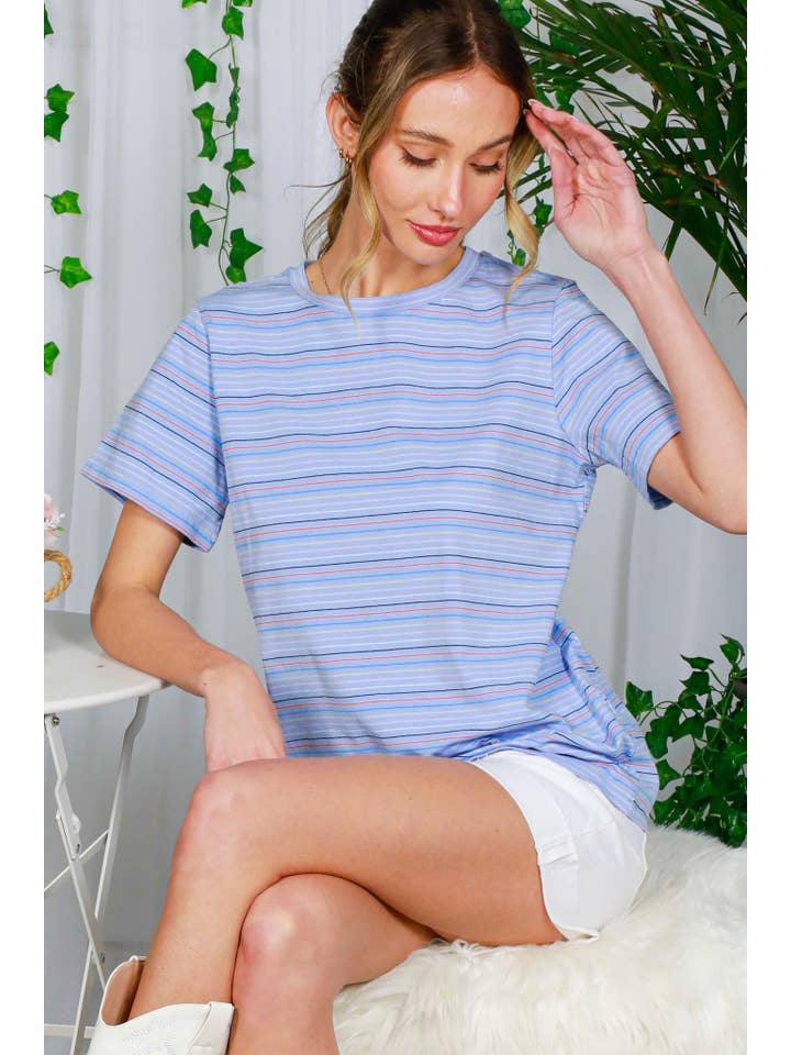 Vine & Love - Vendita all'ingrosso Maglietta - Donna - Top girocollo in cotone a maniche corte a righe multiple VT81439A2