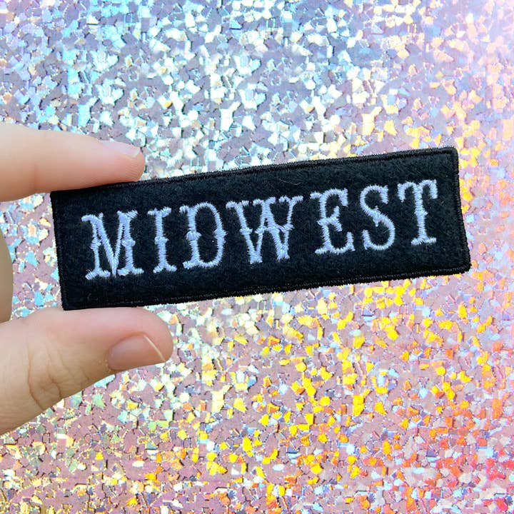 MIDWEST COUNTRY IRON-ON PATCH for wholesale by Urban Clay