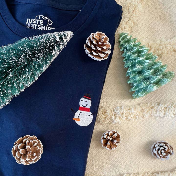 Embroidered t-shirt - Snowman for wholesale by Juste un t-shirt
