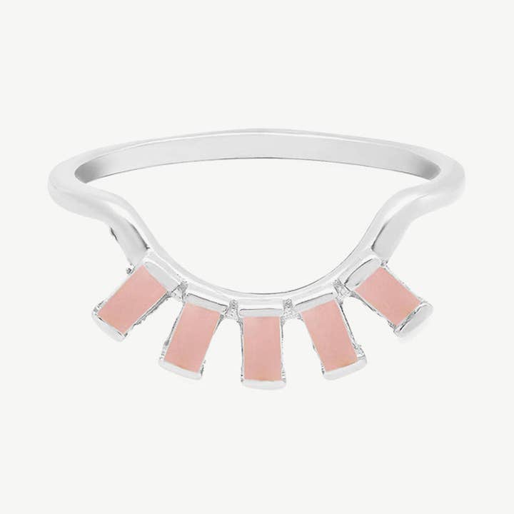 Bague baguette pour cils en opale rose/argent pour la vente par Studio Grun