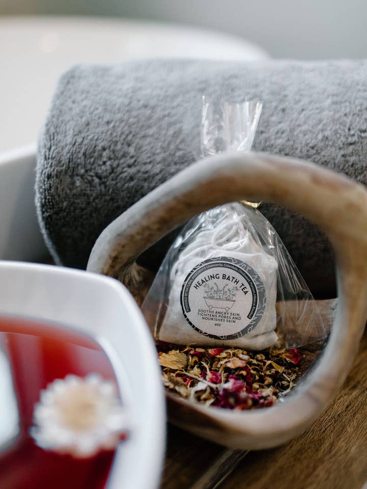 Thé de bain guérisseur pour la vente par White Dove Apothecary