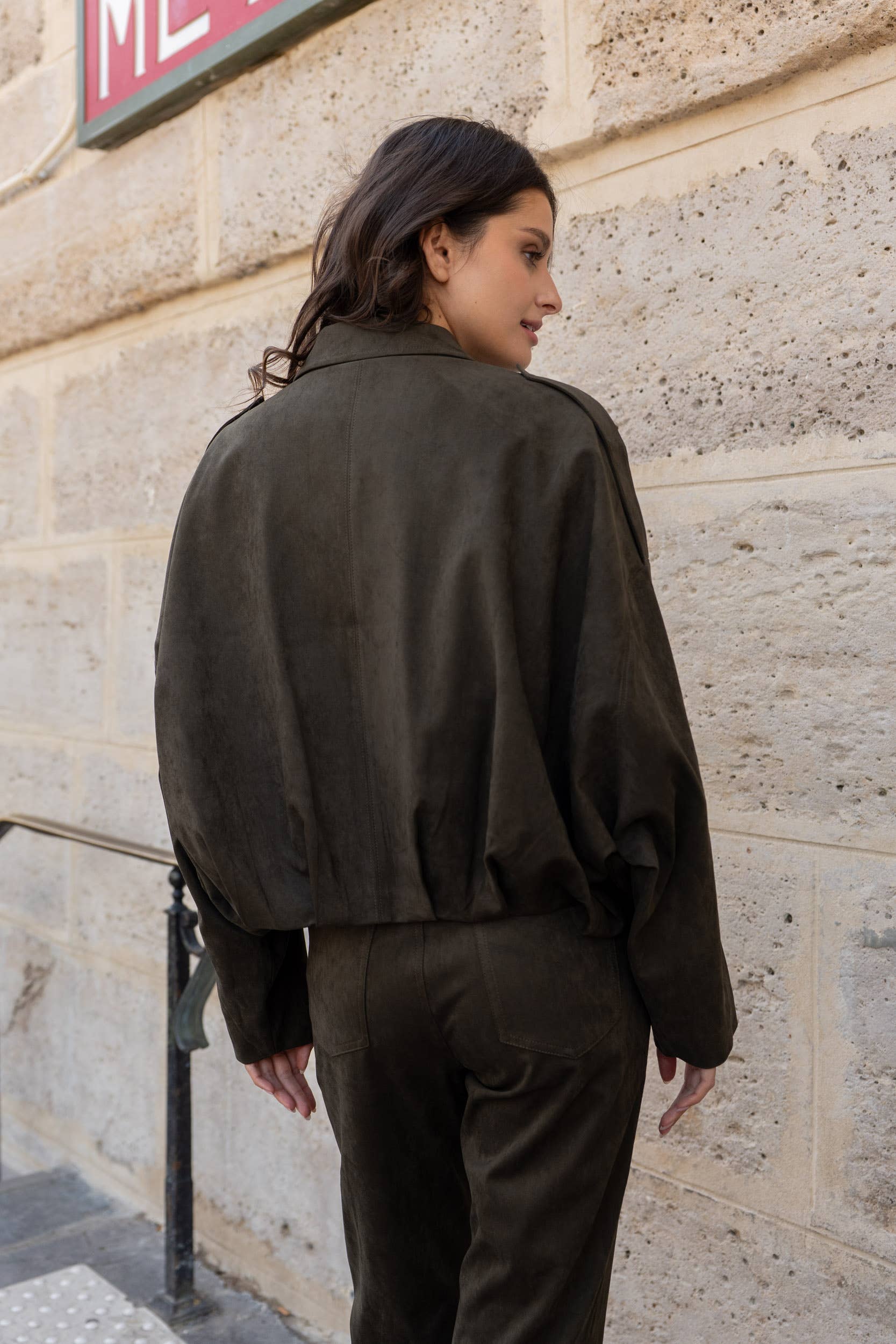 Attentif Paris - Wholesale Bomber Jacket - Women's - Oversized bomber jacket in suede with a loose fit16