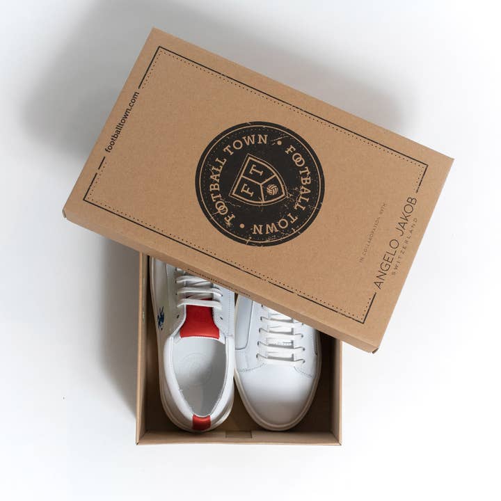 Football Town - Wholesale Lifestyle Sneakers - Men's - Sneaker Rampant Lion (White)5