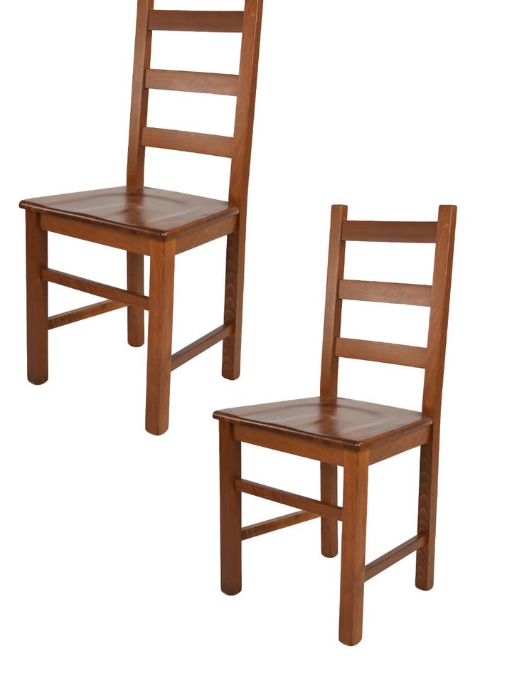 Rustikke stole i lys valnød farve træ og træ sæde for engroshandel hos Tommychairs