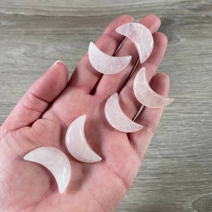 Keystone Crystals - Wholesale Spiritual Stone/Crystal - Assorted Gemstone Moons – 1 Inch Crescent Moon Carvings2