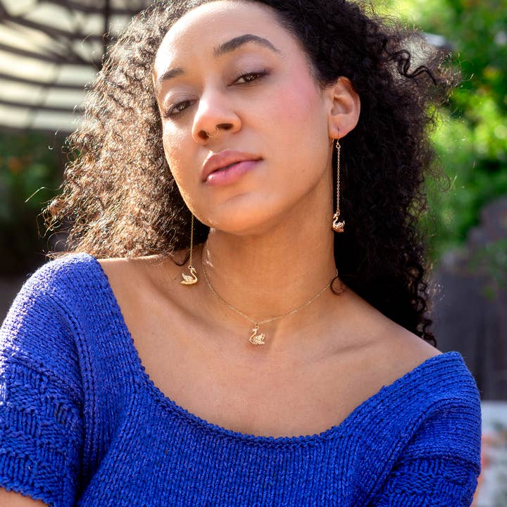 Peter and June - Wholesale Pendant/Charm Necklace - Swan Lake Necklace - 18K Gold Plated / Silver Rhodium Plated1