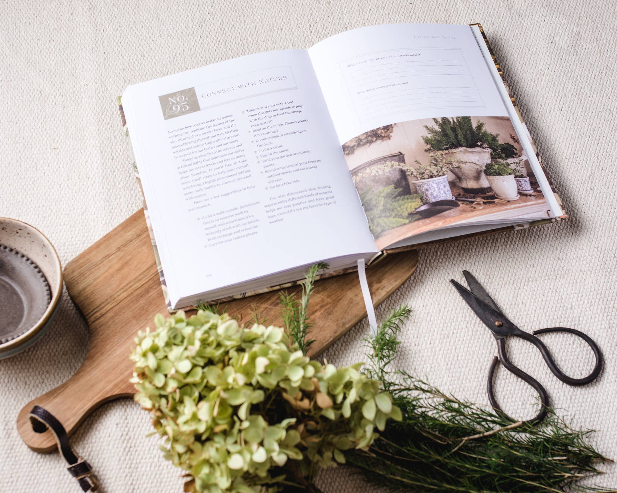 HarperCollins Christian Publishing - Wholesale Home & Garden - Create Your Own Cozy :100 Practical Ways to Love Your Home2