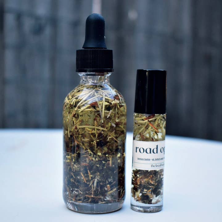 Rituale, olio per il corpo e gli incantesimi ROAD OPENER ❊ per la vendita all'ingrosso da parte di The Local Hedge Witch