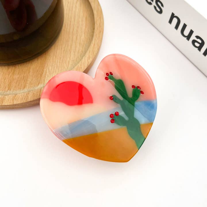 TheDivaSoap - Wholesale Hair Clip - Women's - Heart-Shaped Claw Clip, Valentine's Day Date Hair Clips2