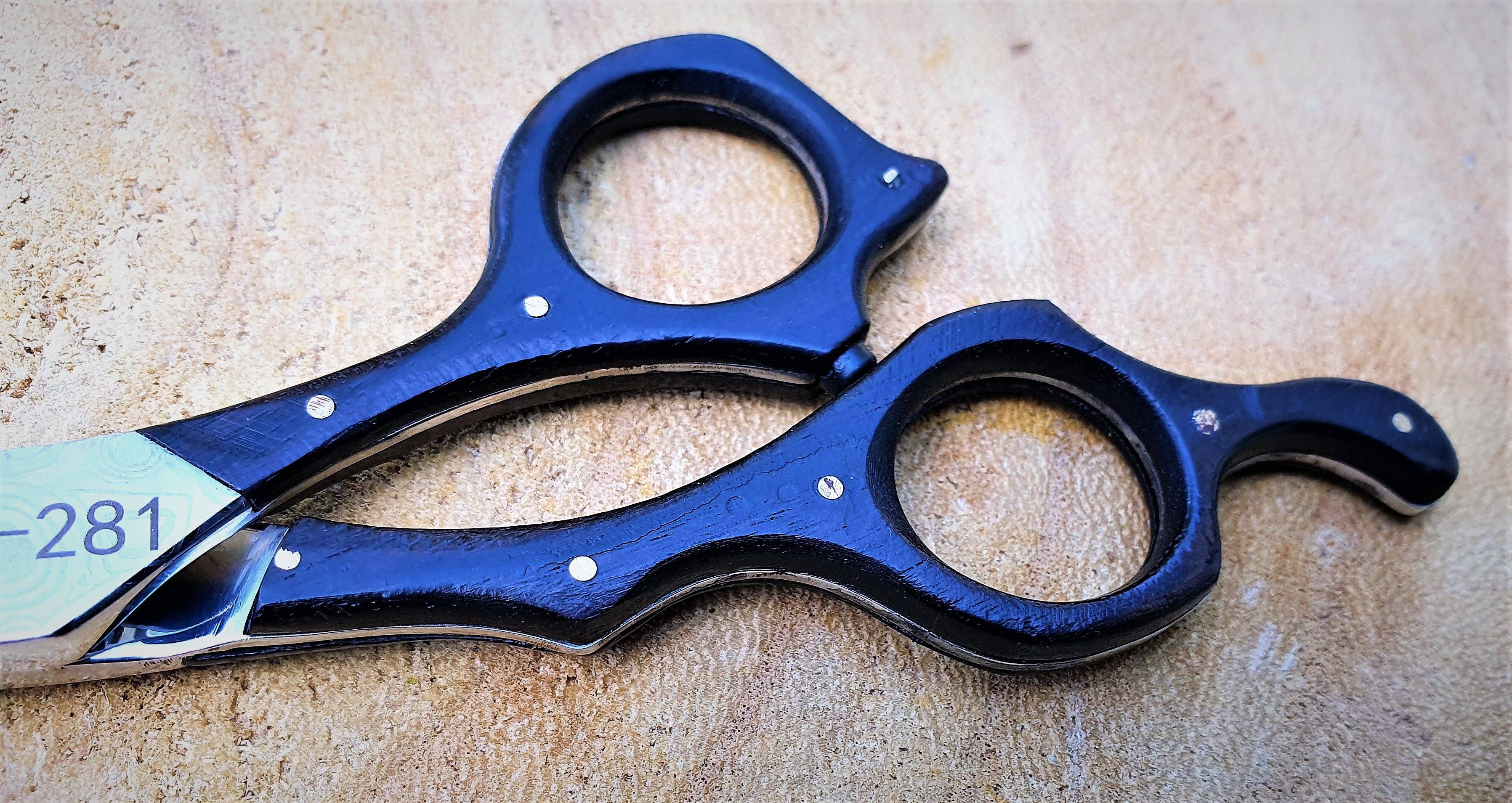 STERNSTEIGER – Großhandel Haarscheren – Sternsteiger Schwert-Haarschere in Vg-10 und Holzgriff1