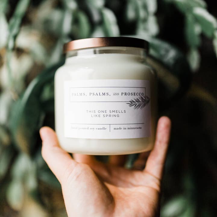 Esta vela huele a soja primaveral para venta al por mayor de Palms, Psalms, & Prosecco