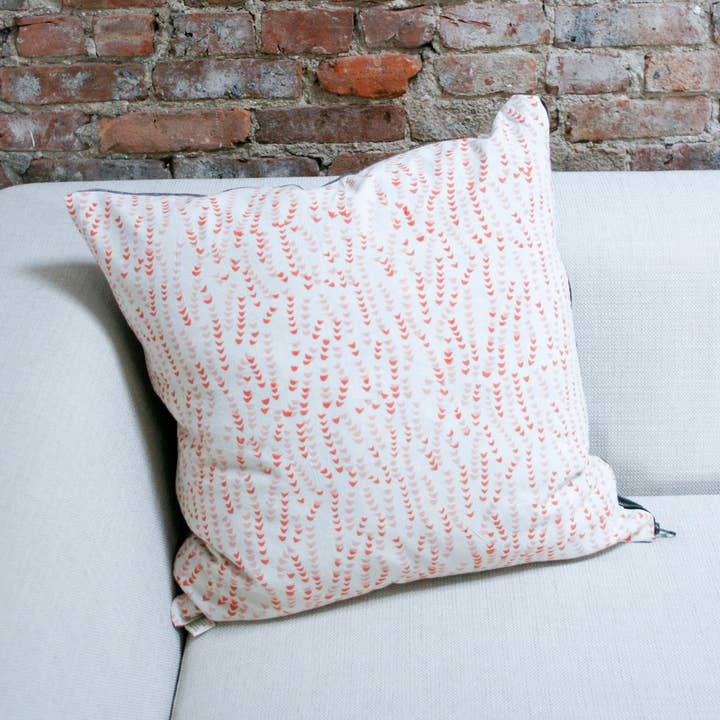 Almohada de algodón, 22 x 22 x 22 cm, color naranja y rosa para venta al por mayor de Rustic Loom