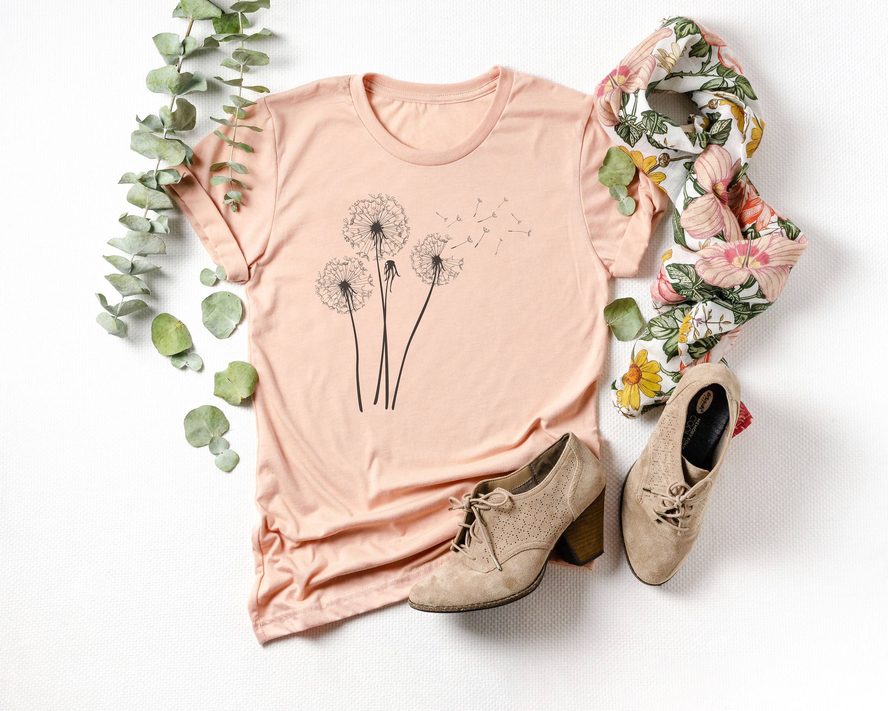 Amy Anne Apparel Inc – wholesale Screen printed t-shirt – Women′s – Dandelion Silhouette Tee | Botanical Tshirt1