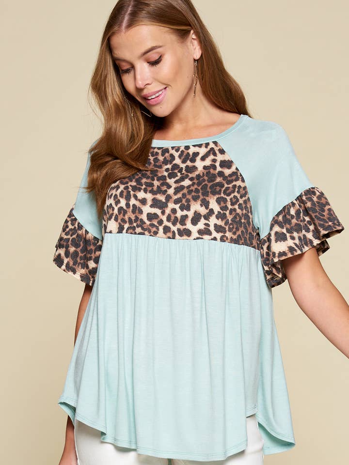 Emerald Collection - Wholesale Tunic – Women’s - ETK-5126 Babydoll Animal Print Contrast Tunic0