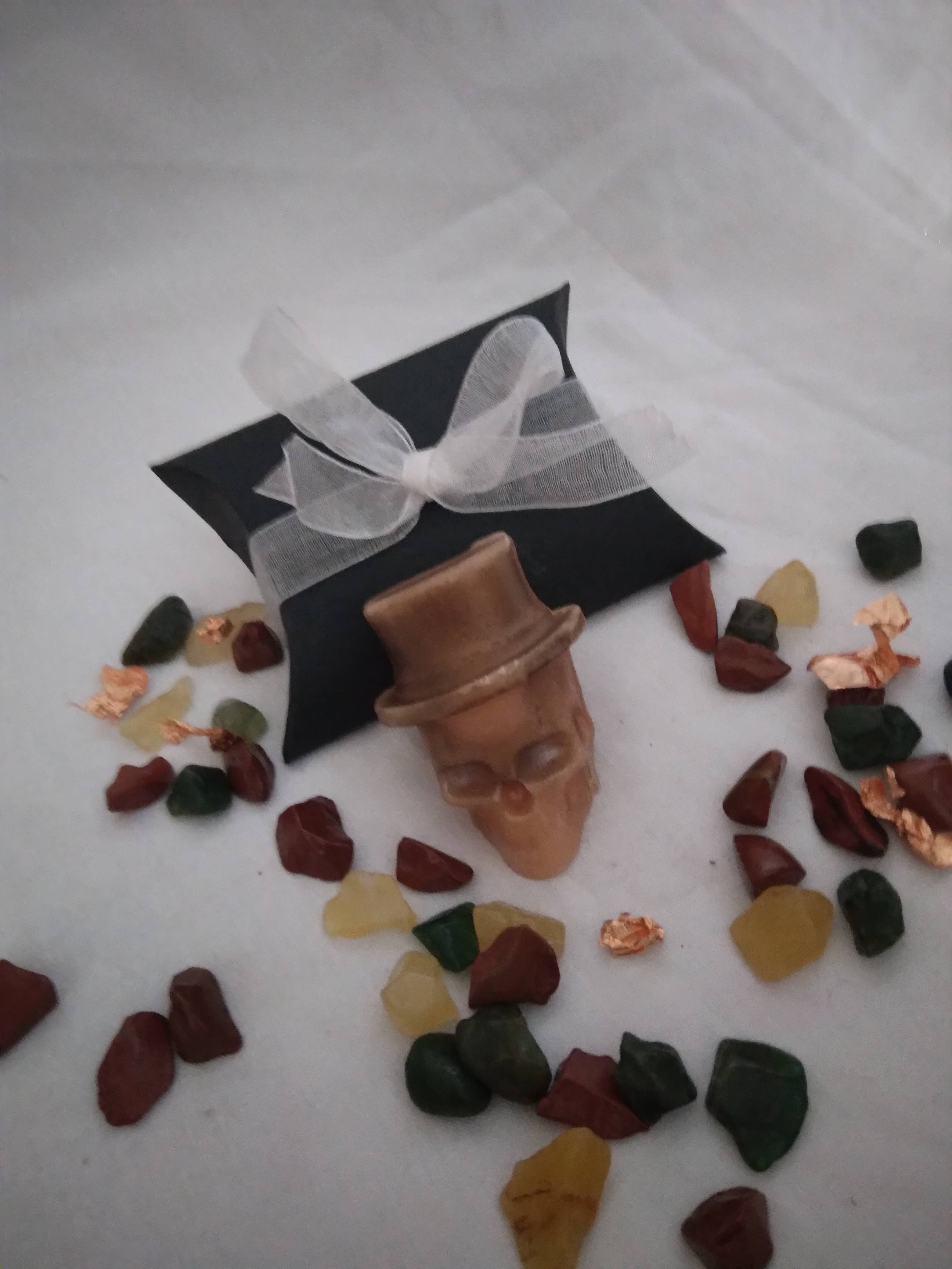 How Nature Made It - Vente Fondants - Crâne 3D avec chapeau haut de forme2