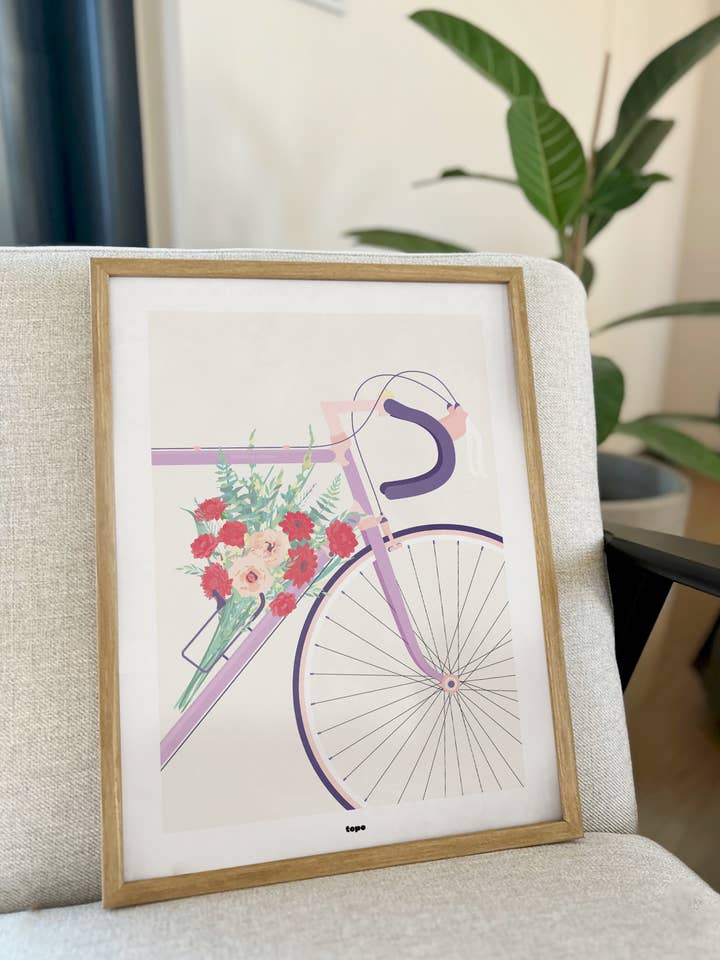 Pedali e petali | Manifesto di fiori e ciclismo per la vendita all'ingrosso da parte di Studio Topo