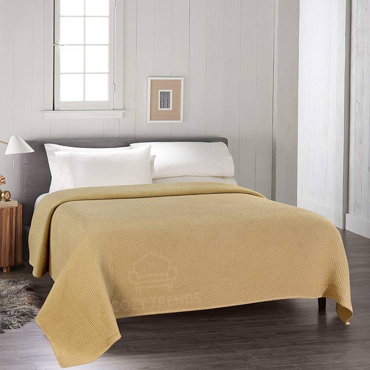 Cozy Trends - Wholesale Bedding blanket - Cotton Waffle Weave Soft Cozy All Season Thermal Blanket