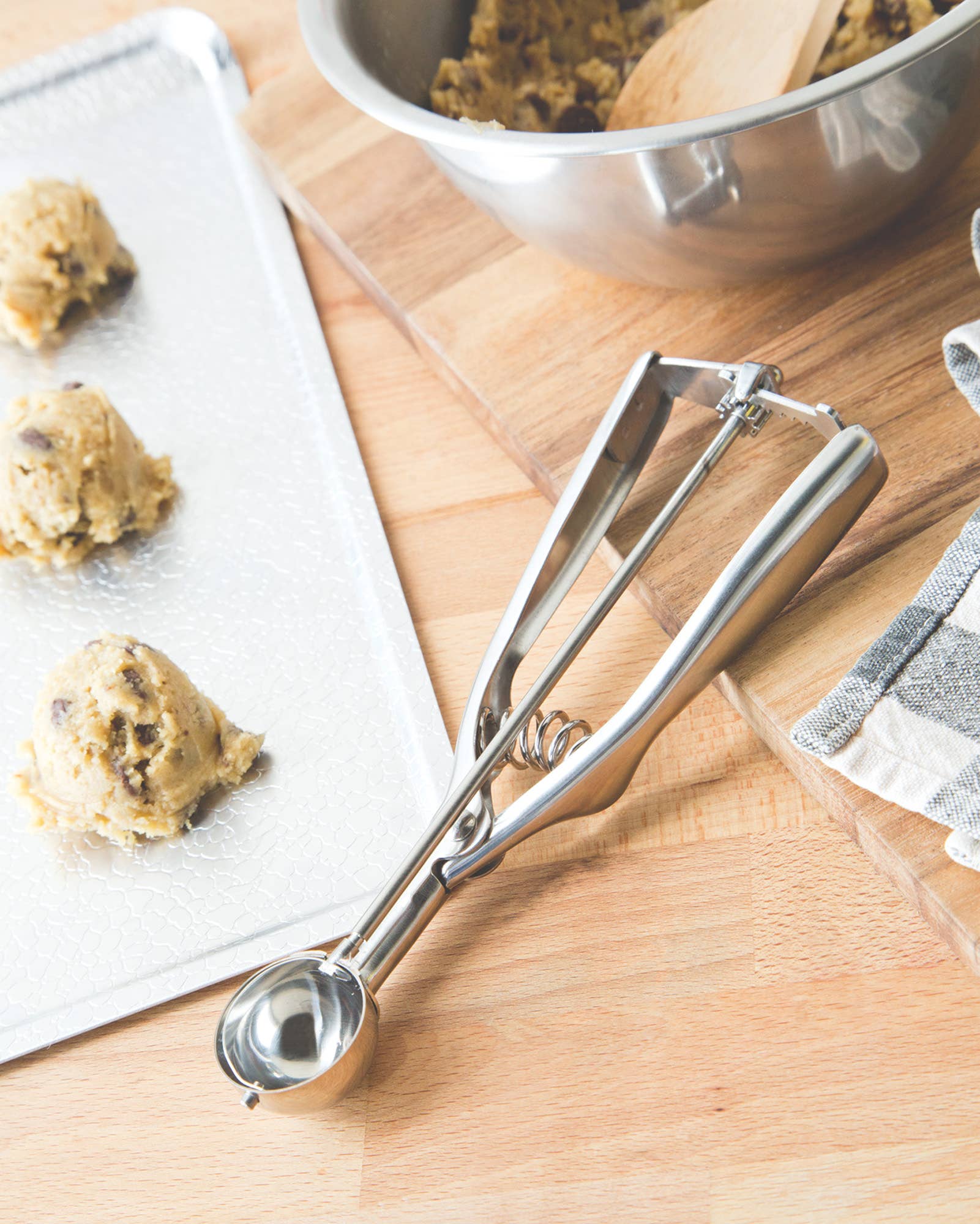 Fox Run Brands - Wholesale Ice Cream Scoop - Fox Run Ice Cream, Cookie Dough Scoop, 1-3/8"1